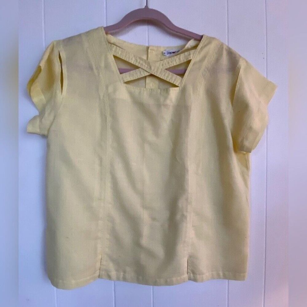 Japan Style Blouse Women’s Large (42) Yellow Criss Cross Neck Cotton Blend